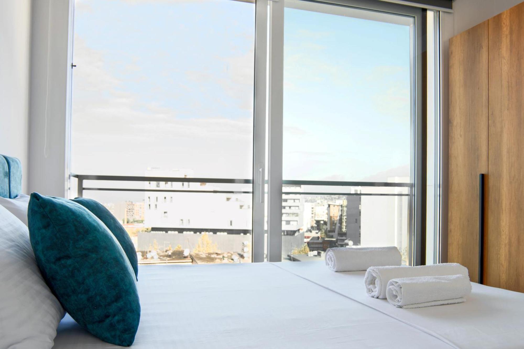 טיראנה Urban Serenity City Skyline View Apartment 1 מראה חיצוני תמונה