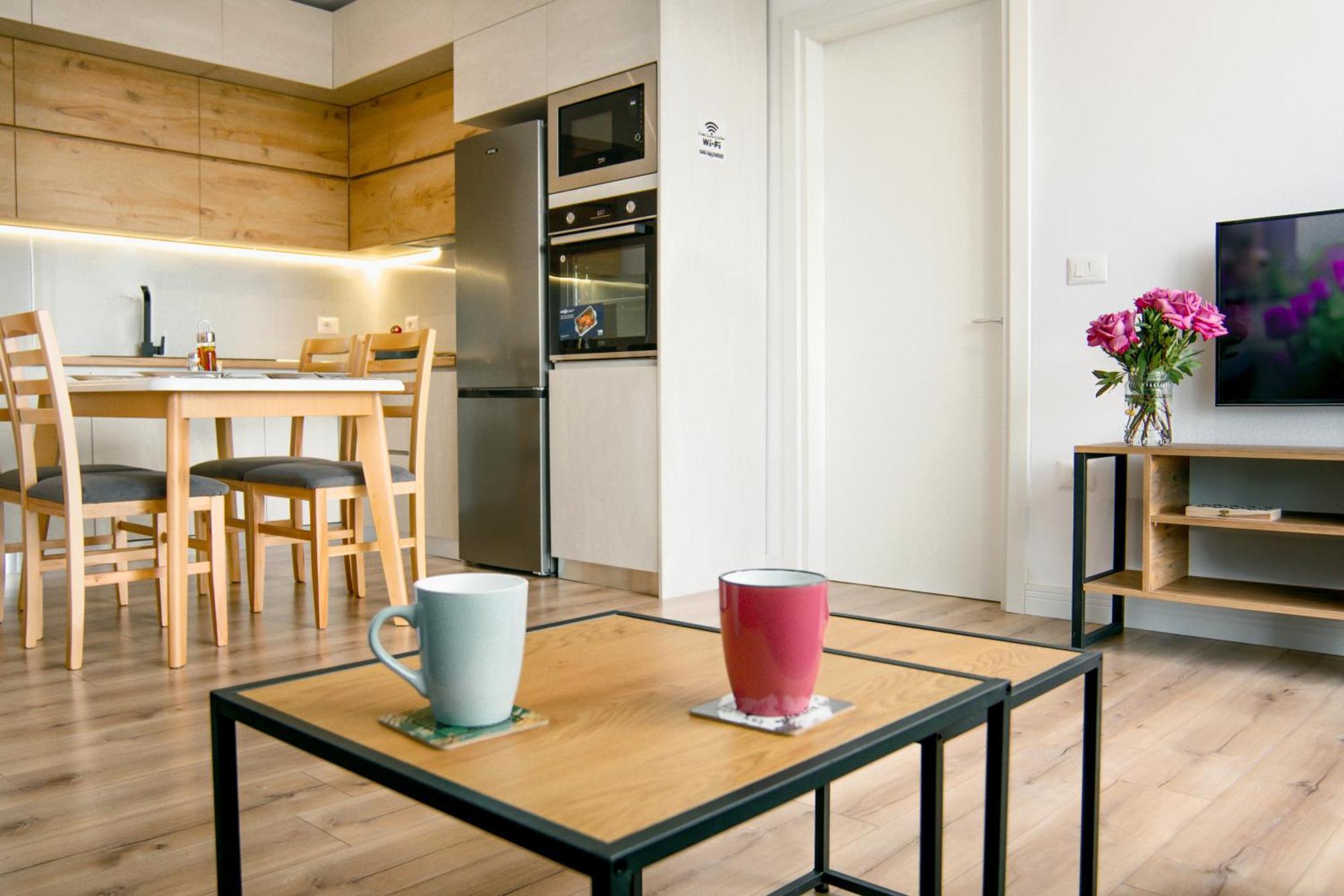 טיראנה Urban Serenity City Skyline View Apartment 1 מראה חיצוני תמונה